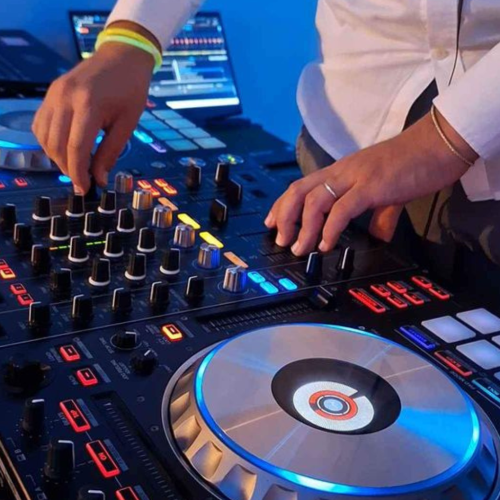 Il miglior intrattenimento musicale per la tua festa